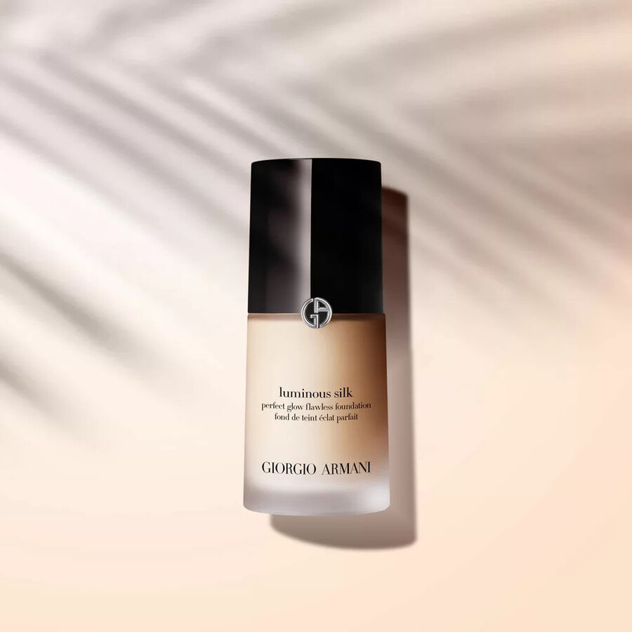 base de maquillaje luminous silk