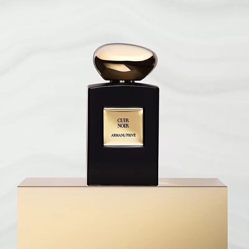 cuero negro