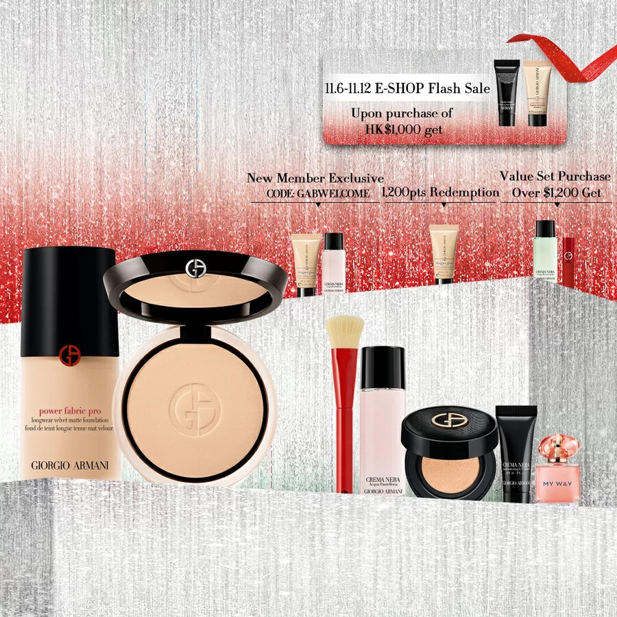 base de maquillaje y estuche compacto